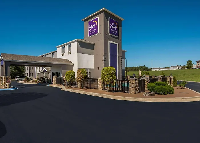 Family Hotel: Sleep Inn & Suites Cullman I-65 Exit 310